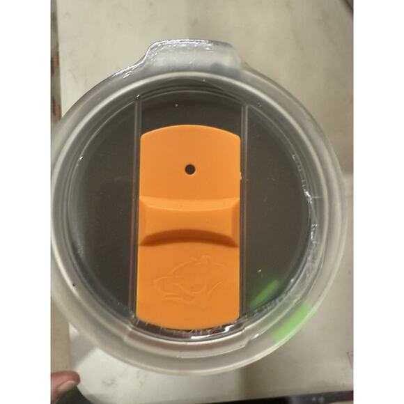 Bucees 2025 Yukon Halloween Tumbler 32oz Double Pint - Picture 4 of 5